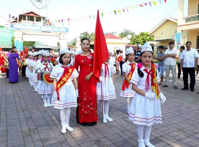Đội Thiếu niên tiền phong Hồ Chí Minh thuộc các trường trên địa bàn huyện Lục Yên tích cực tham gia các hoạt động do nhà trường và liên chi đội tổ chức.