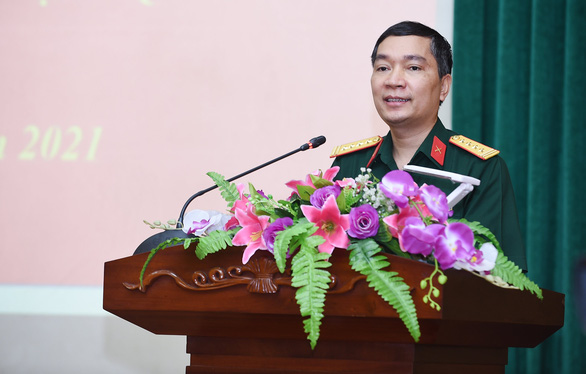 Đại tá Trần Ngọc Anh, phó cục trưởng Cục Tuyên huấn, phát biểu tại hội thảo