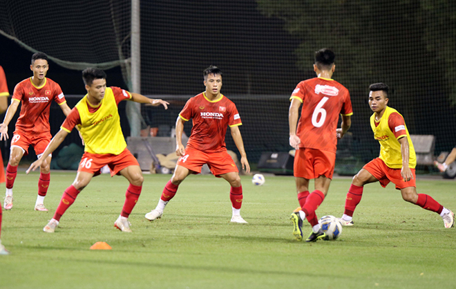 U23 Việt Nam nỗ lực tập luyện chuẩn bị cho vòng loại U23 châu Á 2022.