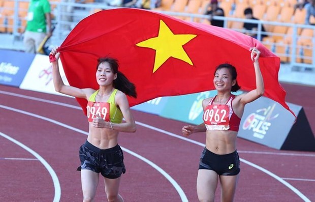 Nguyễn Thị Oanh và Phạm Thị Huệ giành 2 vị trí nhất nhì ở đường chạy 5.000m nữ. (Ảnh minh họa)