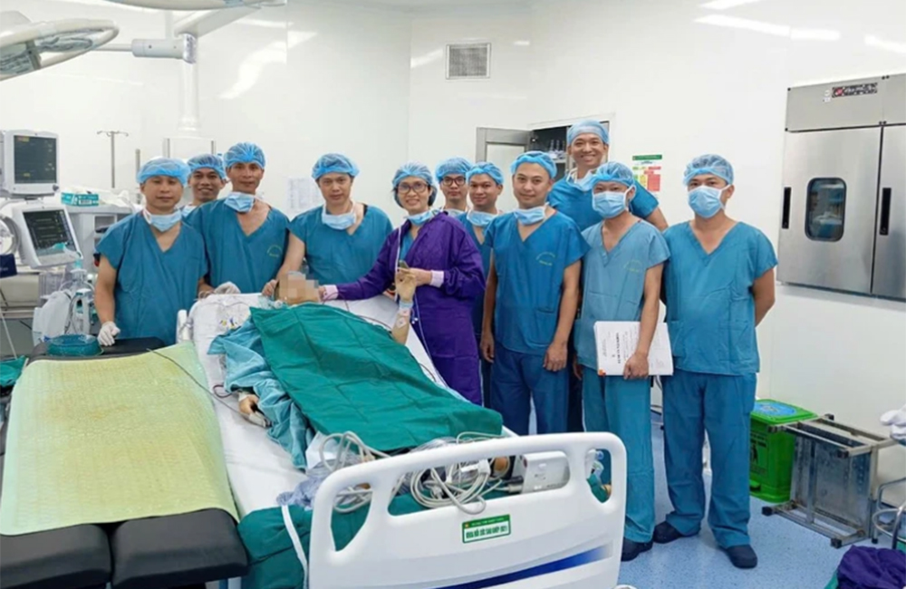 Bệnh viện Bệnh viện Trung ương Quân đội 108 đã chuyển giao kỹ thuật ghép gan cho Bệnh viện Quân y 103 ngày 4/7. (Ảnh: Bệnh viện Trung ương Quân đội 108)