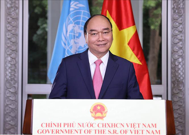Thủ tướng Nguyễn Xuân Phúc ghi hình phát biểu tại Phiên họp đặc biệt về ứng phó với đại dịch Covid-19 của Khóa 75 Đại hội đồng Liên hợp quốc.