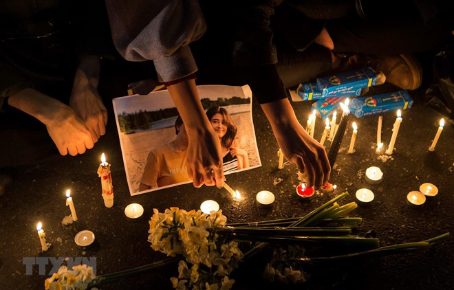 Tưởng niệm các nạn nhân trong vụ máy bay rơi tại Tehran, Iran,ngày 11/1/2020.