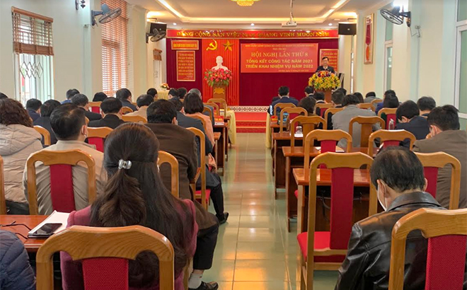 Đồng chí Nguyễn Minh Tuấn - Trưởng Ban Tuyên giáo Tỉnh ủy phát biểu chỉ đạo tại Hội nghị.