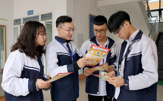 Học sinh THPT, học viên, sinh viên download tải m88 vin tạm nghỉ học đến hết ngày 15/3