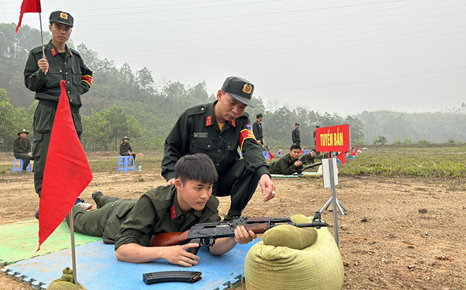 Huấn luyện chiến sỹ mới tại Trung tâm Huấn luyện và bồi dưỡng nghiệp vụ I, Bộ Tư lệnh Cảnh sát cơ động.