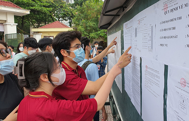 Nhiều trường công bố xét học bạ trung học phổ thông để tuyển sinh đại học năm 2023.