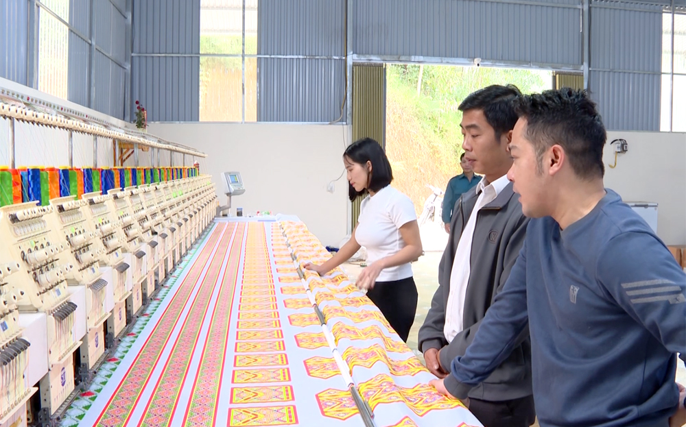 Mô hình kinh tế của thanh niên xã Đại Đồng, huyện Yên Bình góp phần tạo việc làm cho nhiều lao động địa phương.