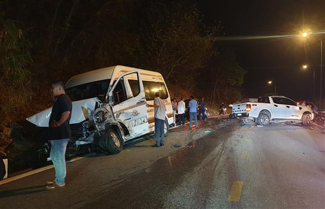 Hiện trường vụ tai nạn giao thông liên hoàn ngày 26/2/2021 trên đèo Bảo Lộc (đoạn qua huyện Đạ Huoai, Lâm Đồng) khiến nhiều ô tô bị hư hỏng.
