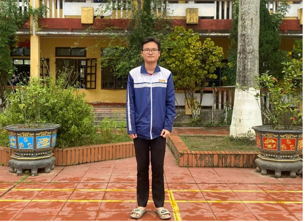 Chàng trai Vũ Đình Thái khá khiêm tốn, kiệm lời khi chia sẻ về kết quả học tập của bản thân.