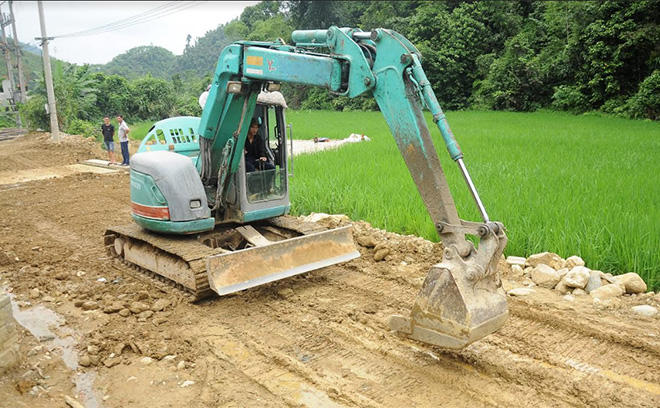 Xã Kiên Thành nâng cấp tuyến đường nội thôn tại thôn Đồng Ruộng.