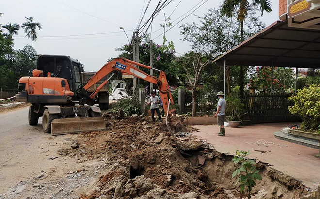 Người dân thôn Phú Mỹ, xã Việt Thành hiến đất nâng cấp mở rộng tuyến tỉnh lộ Yên Bái - Khe Sang.