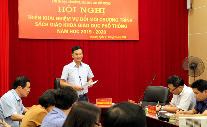 Đồng chí Dương Văn Tiến – Phó Chủ tịch UBND tỉnh phát biểu chỉ đạo tại Hội nghị.