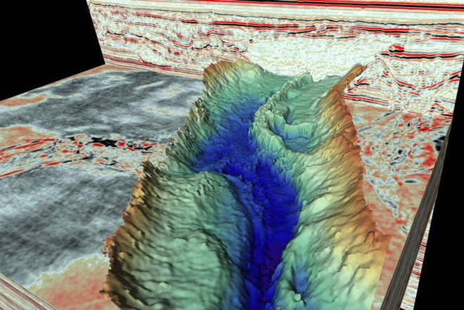 Mô phỏng thung lũng và vách đá tuyệt đẹp dưới đáy Đại Tây Dương qua hình ảnh 3D
