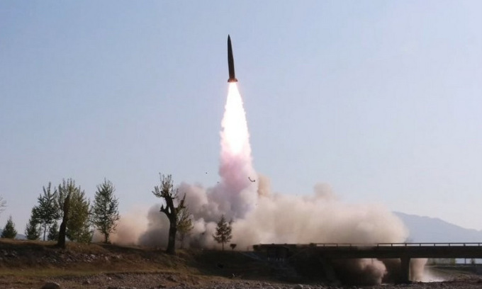Tên lửa đạn đạo tầm ngắn Triều Tiên phóng hồi giữa năm 2019.