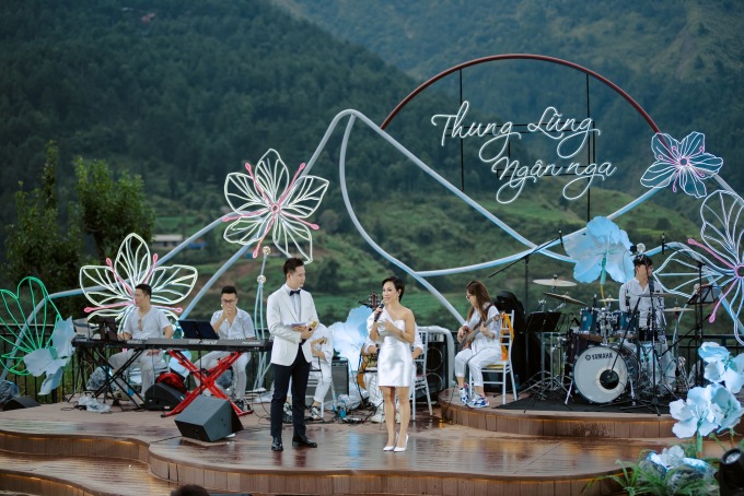 Đêm nhạc tổ chức ở Tú Lệ, Yên Bái, hút khách tới nghỉ dưỡng, vui chơi.