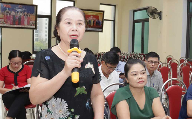 Đại biểu Sùng Thị Chư phát biểu ý kiến tại phiên giải trình.